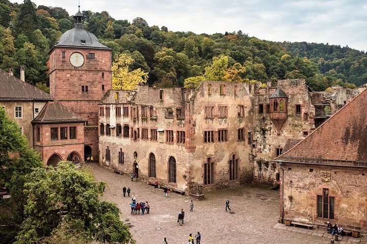 Heidelberg Castle and Old Town Tour from Frankfurt