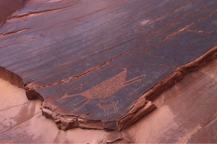 Monument Valley Group Tour - 3 Hours - Navajo Spirit Tours