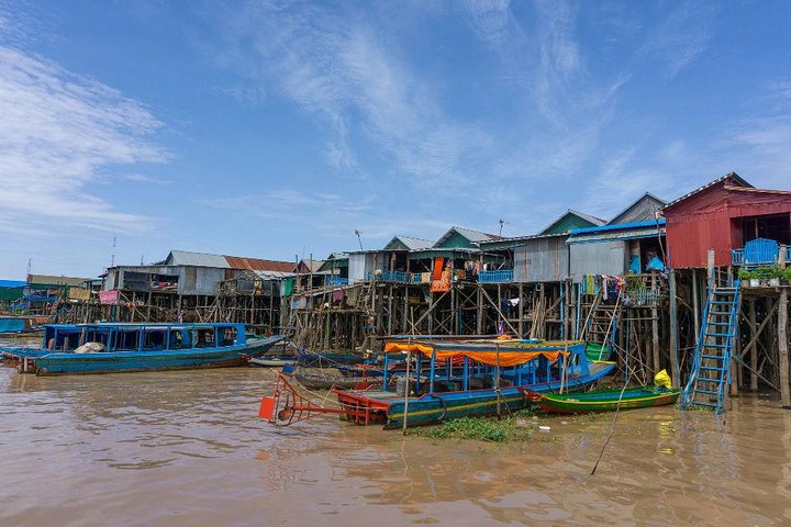 Lake-Side Village Tour