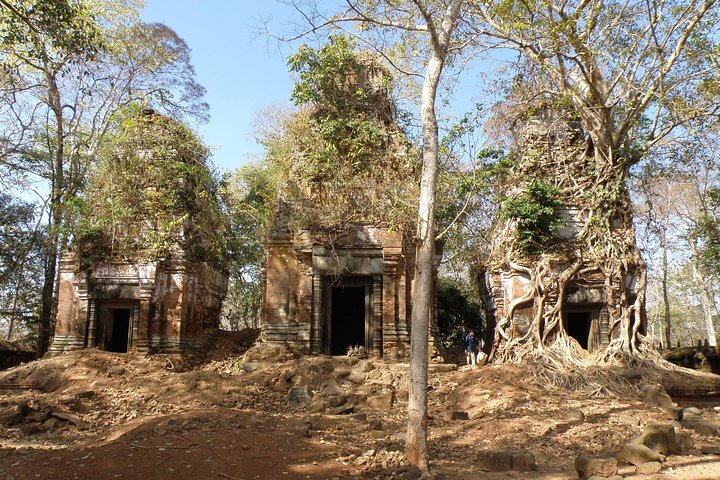 Preah Vihear, Koh Ker & Beng Mealea Tour