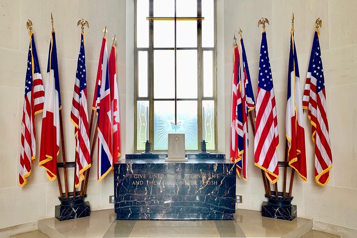 Normandy Battlefields D-Day Private Trip with VIP Services from Paris