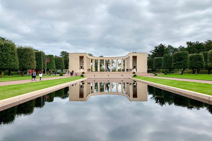 Normandy Battlefields D-Day Private Trip with VIP Services from Paris