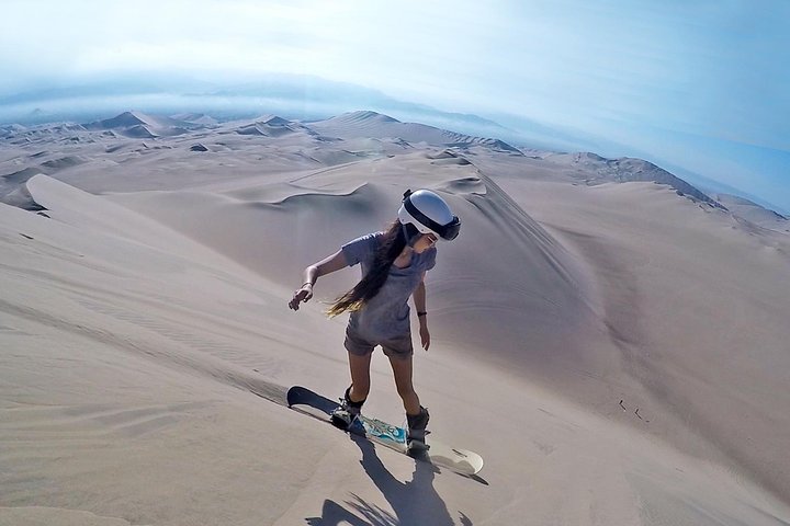 Professional Sandboard & Sandski Tour in Ica, Peru