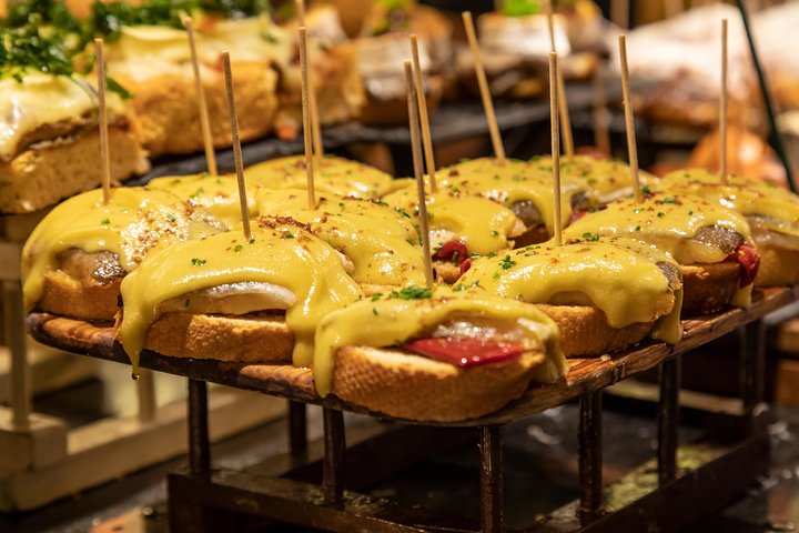 The Authentic Bilbao Pintxos, Food & Wine Tour with a Local