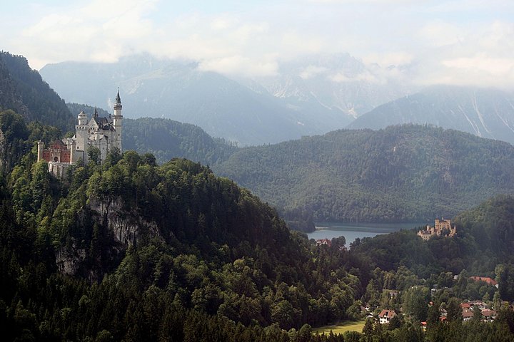 Frankfurt Super Saver: Neuschwanstein Castle and Rothenburg Day Trip