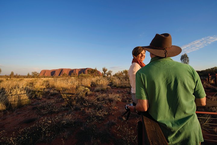 Uluru Sunrise (Ayers Rock) and Kata Tjuta Half Day Trip