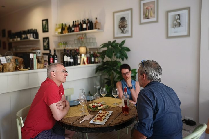 Orecchiette Cooking Class and Wine in Lecce