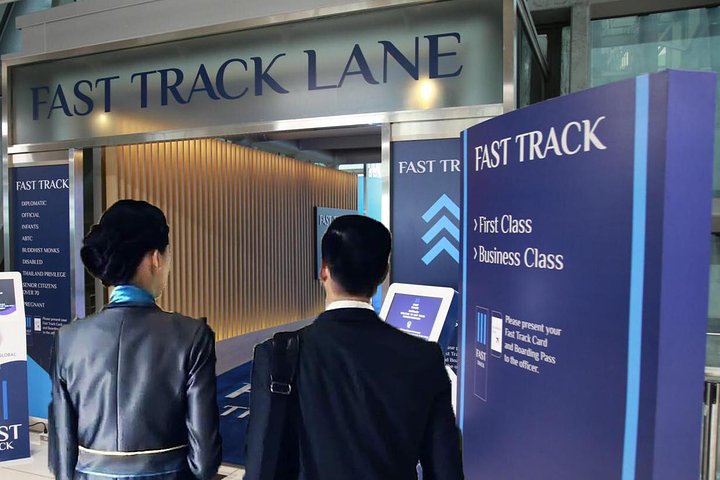Phuket Airport VIP Fast-Track Priority Lane with Personal Guide