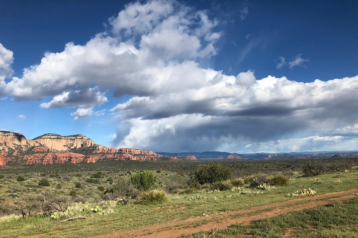 Sedona Off-Road Jeep Tour: Rugged Western Canyons & Wildlife