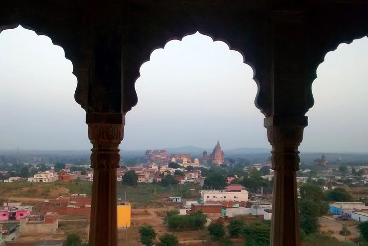 All Inclusive Full Day Sightseeing Tour of Orchha