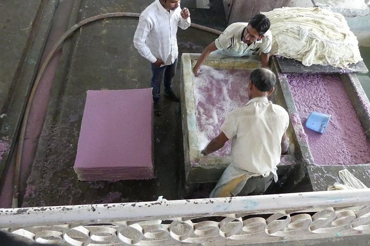 All Inclusive Tribal Village Walk with Visit to Taragram Project from Orchha