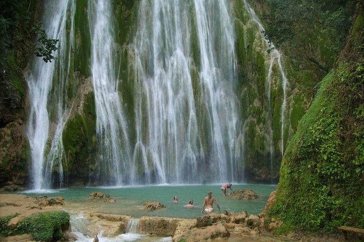 Samaná Island & Waterfall Adventure: Bacardi Beach Experience