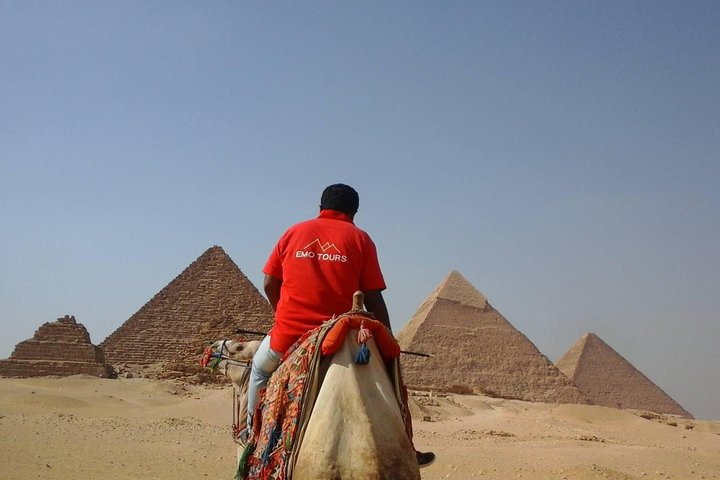 Overnight Cairo Tour from Alexandria Port with Pyramids & Museum
