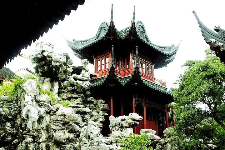 Private Shanghai Full Day City Tour with Old and New Highlights