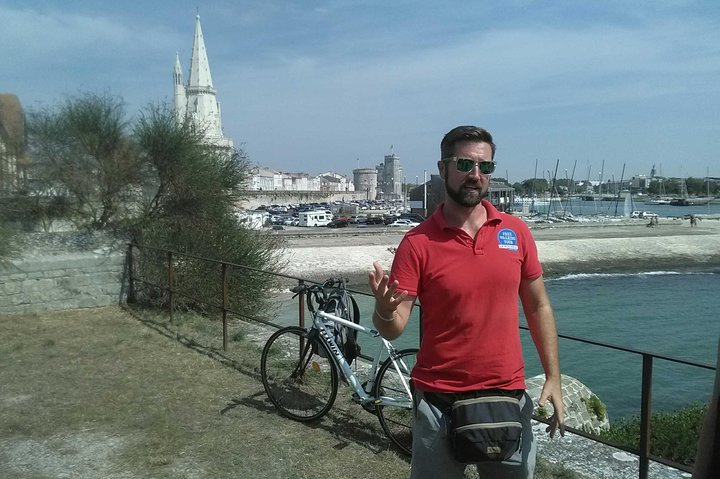 Discover La Rochelle: Discovery Walking Tour of La Rochelle
