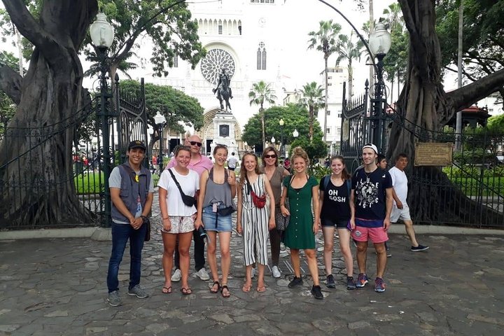 Guayaquil Private Experience - City Tour for Seniors