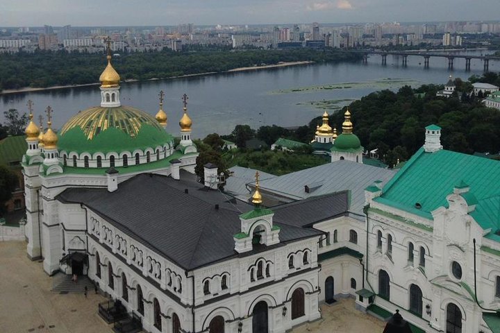 Private Guided Tour of Kyiv-Pechersk Lavra