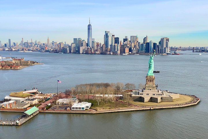 New York City Skyline Helicopter Tour from New Jersey