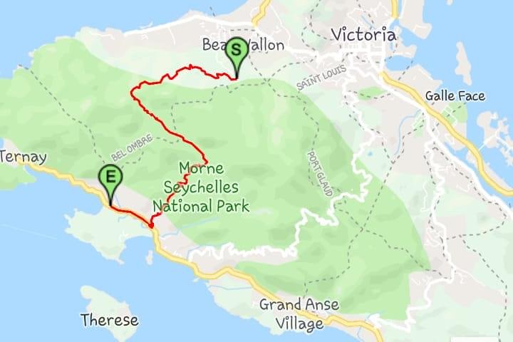 Explore Mare Aux Cochons Trail