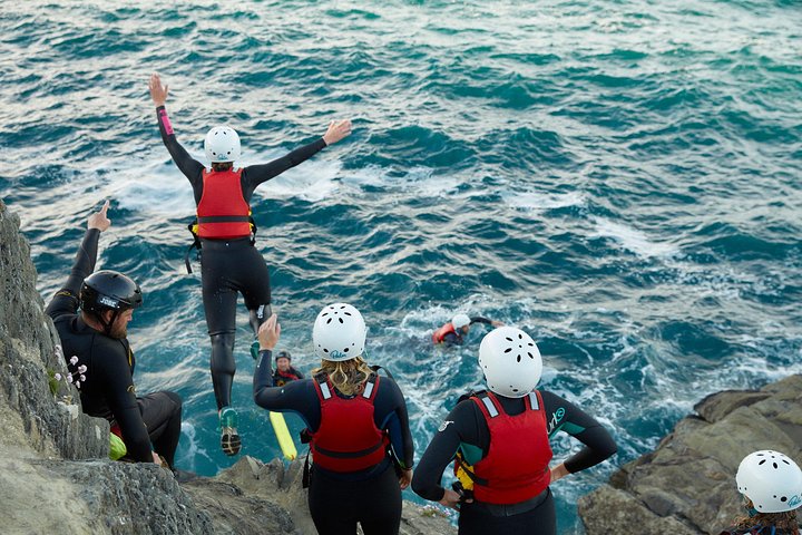 Cornish Classic Coasteer – Cliff Jumps, Sea Caves & Wild Swimming