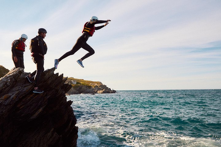 Cornish Classic Coasteer – Cliff Jumps, Sea Caves & Wild Swimming