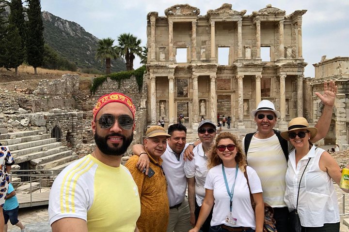 FROM IZMIR Cruise Port: Ephesus and Mary's House Private Tour