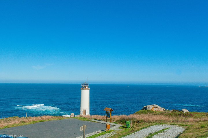 Finisterre & Costa da Morte "Private" day tour from Santiago de Compostela