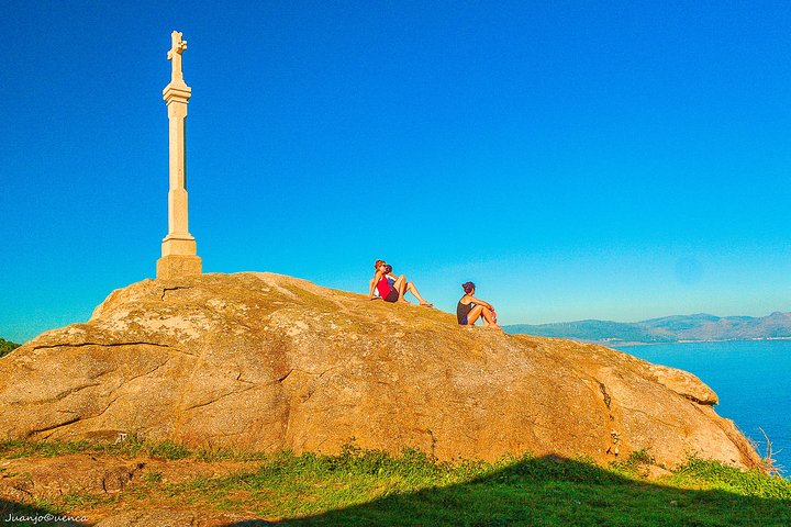 Finisterre & Costa da Morte "Private" day tour from Santiago de Compostela