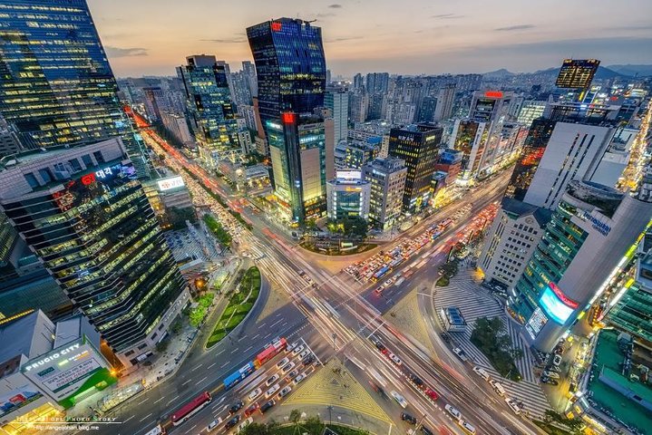 Full-day Customizable Private Seoul Highlight Tour