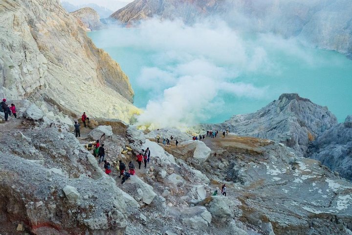 Kawah Ijen Midnight (Private Tour)