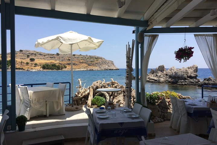 BEST OF RHODES ISLAND - PRIVATE TOUR - SHORE EXCURSION - FULL DAY - 4 People