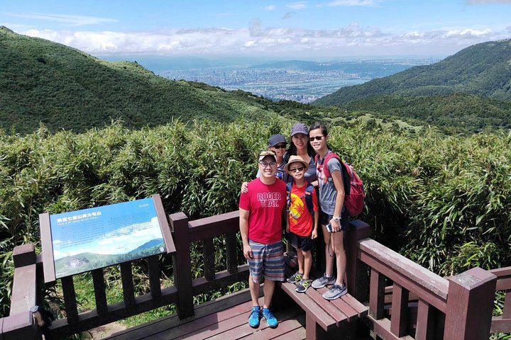 Full-Day Private Custom Taipei City Tour
