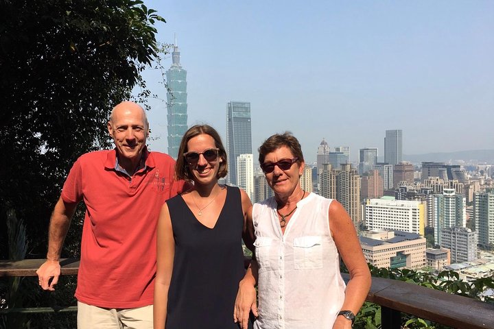 Full-Day Private Custom Taipei City Tour