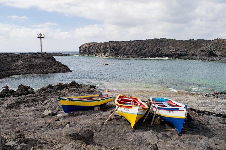 Nature and relaxation at the natural pool of Salinas