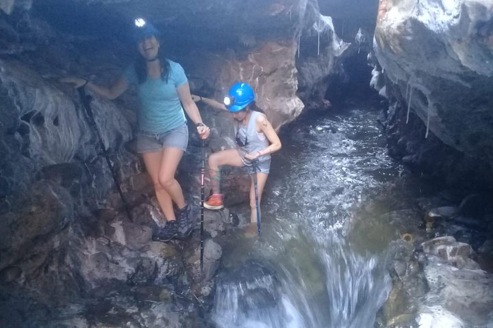 Devil's Bridge Caverns