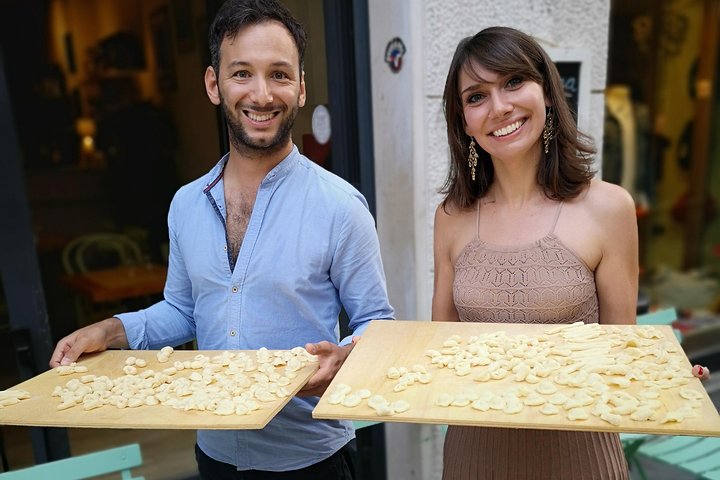 Orecchiette Cooking Class and Wine in Lecce