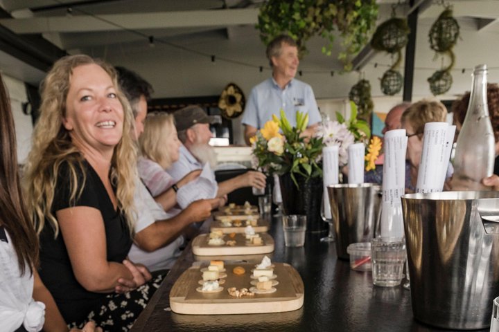 Snapshot Half Day Hunter Valley Wine Tour