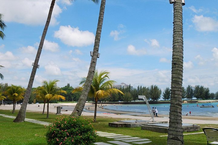 Cherating to Kuala Lumpur 1-way Transfer
