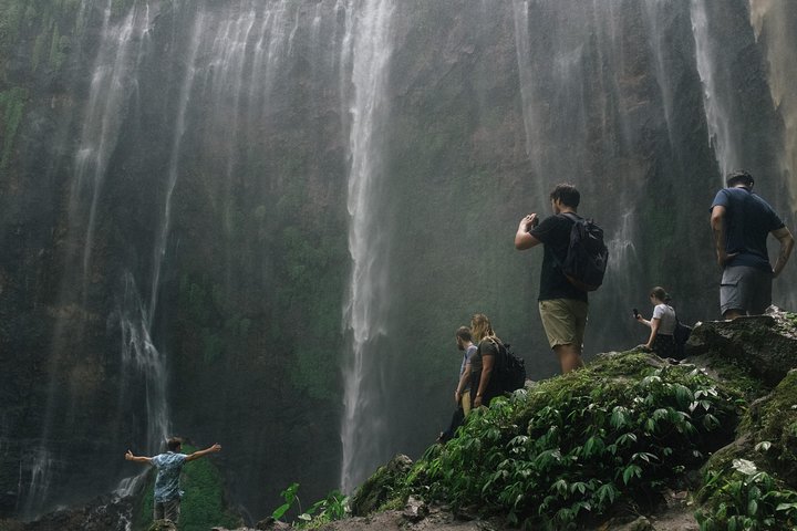 Tumpak Sewu Waterfall & Tetes Cave: A Trip from Malang & Surabaya