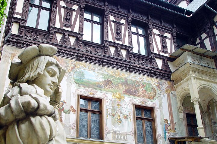 Peles Castle Skip-The-Line Guided Tour