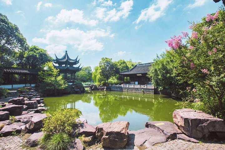 Hangzhou Private Flexible Day Tour with West Lake Boat Cruise