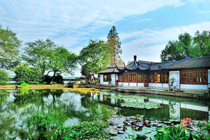 Private Full Day Tour : Customizable Hangzhou City Highlights with Multi Options