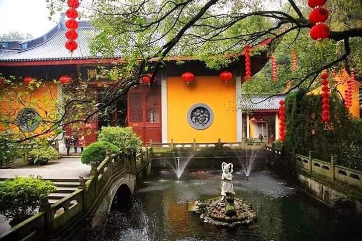 Private Full Day Tour : Customizable Hangzhou City Highlights with Multi Options