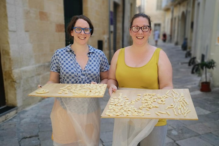 Orecchiette Cooking Class and Wine in Lecce