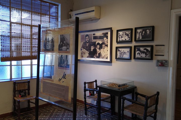 PRIVATE TOUR: Alta Gracia with Che Guevara´s house