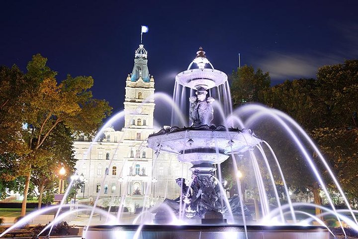 Group Excursion of Quebec City and Montmorency Falls