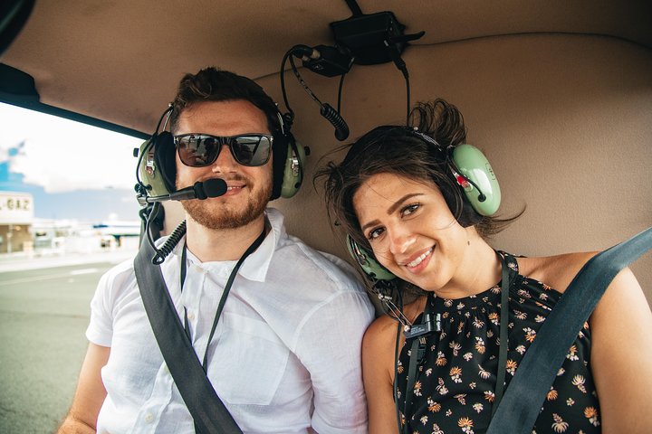 Oahu: 60 Min Royal Crown Helicopter Tour - Doors Off or On