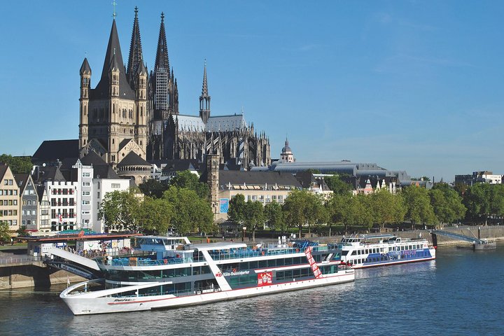 Cologne Rhine River 1-Hour Sightseeing Cruise