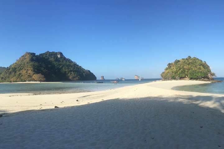 Krabi 4 Island Tour: Private Long-tail Boat Charter