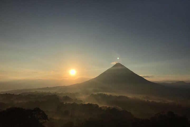 La Fortuna Waterfall, Hanging Bridges, Arenal Volcano Combo Tour